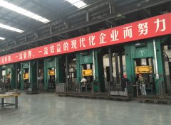 耐火磚成型壓力機(jī)的選擇，對企業(yè)的影響的兩個方面